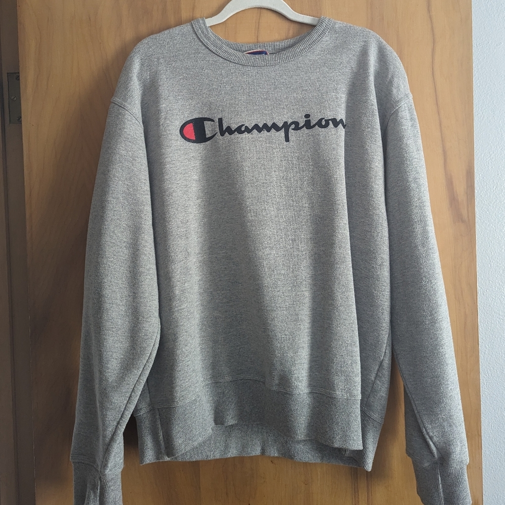 Champion crew neck sweatshirt